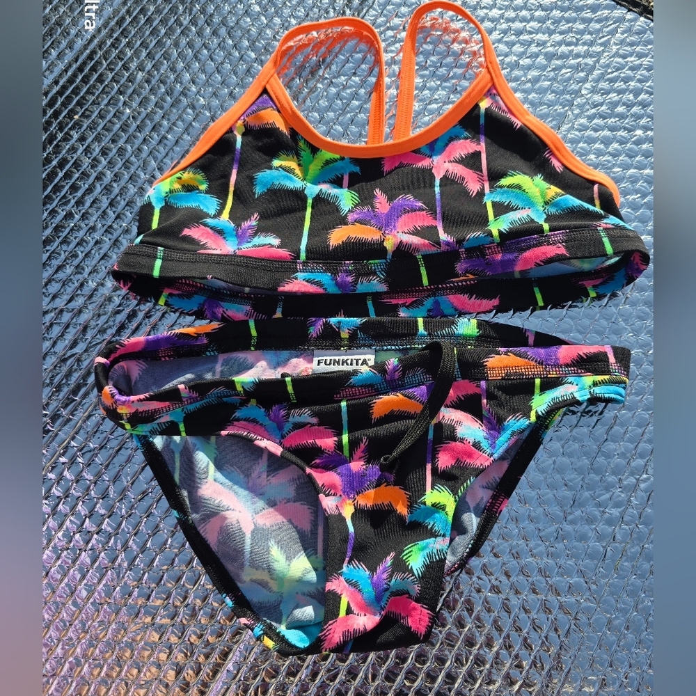 Black Palm Print Bikini Set for Swim